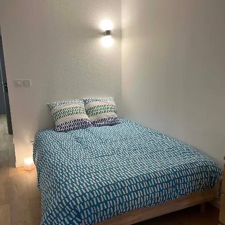Studio Meuble 6e Apartment